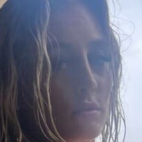 Еби.ирл Голи