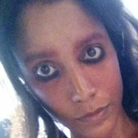 Ембър Хигинс Сесил Голи