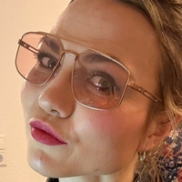 Ана Хамбург Голи