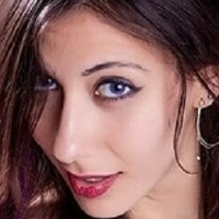 Анна Чери Голи