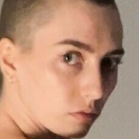 Артемис Сикс Голи