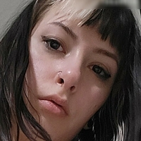 Еш Бей Икс Икс Голи