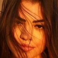 Биа Оливър Голи