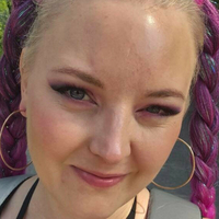 Блонд Ели Голи