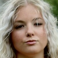 Блонди Хани Голи