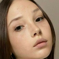 бъстипетайт01 Голи