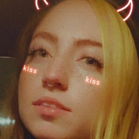 Керолайн Голи