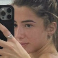 Клара Емневес Голи