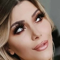 Кристал Фриоф Голи