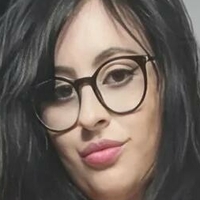 Кърви Гийк Голи