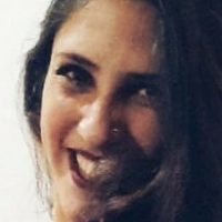 даю_големи_гърди Голи