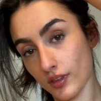 Диана Син Голи