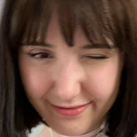 Доли Пийч Голи