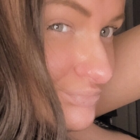 Ема Канлиф Голи