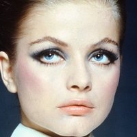 Ева Аулин Голи