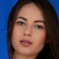 Хилари С Голи