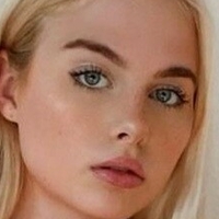 Джелина Голи