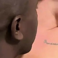 Джос Макленън Голи