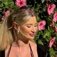 Джуси Джорджия Голи