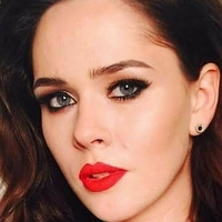 Юлия Санина Голи