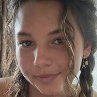 Киара Рейес Голи