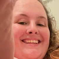 Кайли Хоули Голи