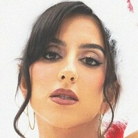 Лена Плъг Голи