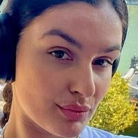 Лиа Лейпър Голи