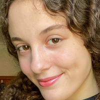 Лила Голи