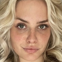 Лина Кувалски Голи