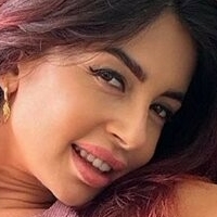 Мартаексгражина Голи