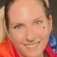 момимлукингфор Голи