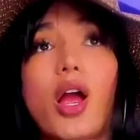 никки бела Голи