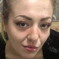 Оливия Зе Норт Голи