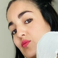 Кралица Джулия Голи