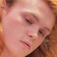 РедКрийчърФей Голи
