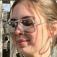 Сара Фарелл Голи