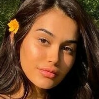 Сара Роуз Голи