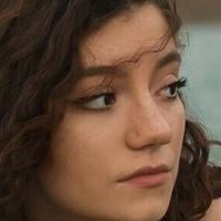 Софиесред Голи