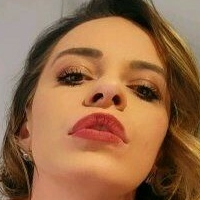 Стефани Тейлър Голи