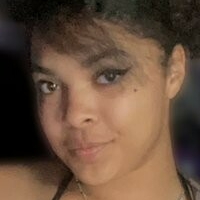 Кралицата Селин Голи