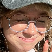 Жълтия Бутон Голи