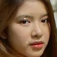 Тиара Андини Голи