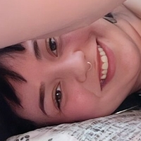 Вампира9 Голи