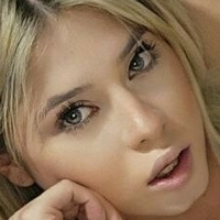 Йесика Дол Голи