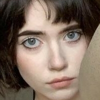 Твоя малка кукла Голи