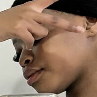 Занеле Шоути Голи