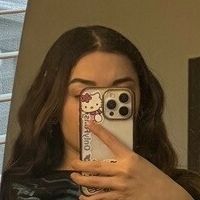 Зои Оливия Голи